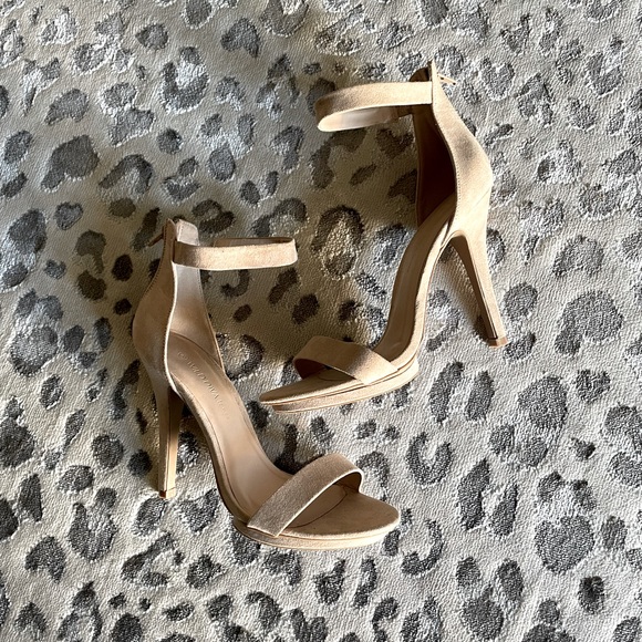 Wild Diva Shoes - Nude Faux Suede Ankle Strap Stiletto High Heels Size 8